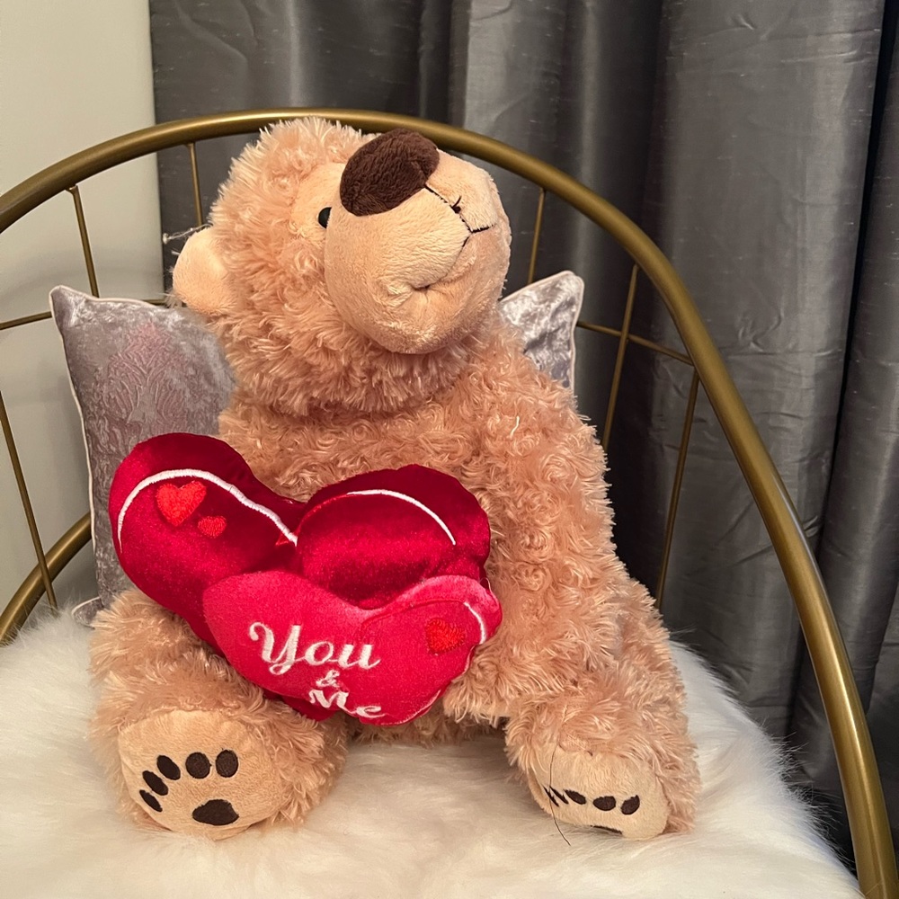 Stuffed toy